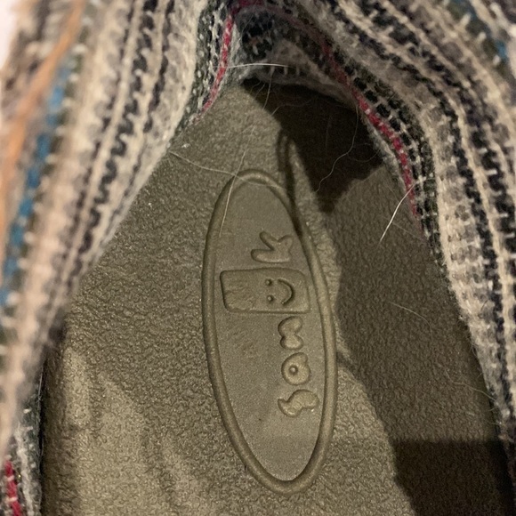 Sanuk Sandles Slip In - Picture 3 of 6